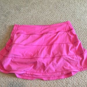 Lululemon pace rival skirt